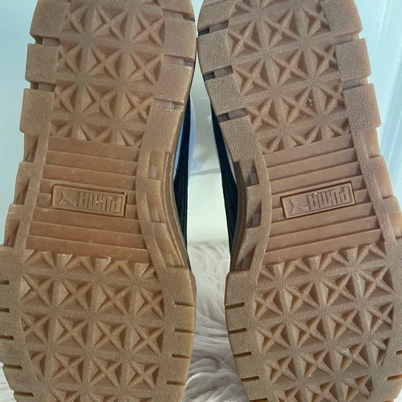 Puma Mayze Mid Platform Shoe Boot 
Womens White Size 7 Gum Sole Trendy - Picture 4 of 6